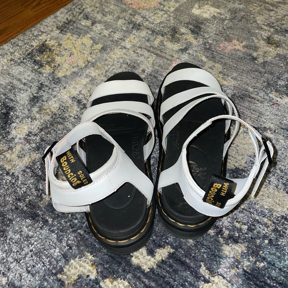 White Doc Marten Platform Sandals “Blair Hydro Leather Strap Sandals” Size 9 - Picture 3 of 3